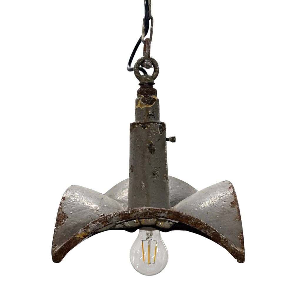 Nr. 1 Vintage industriële hanglamp met spiegelglas van Esla