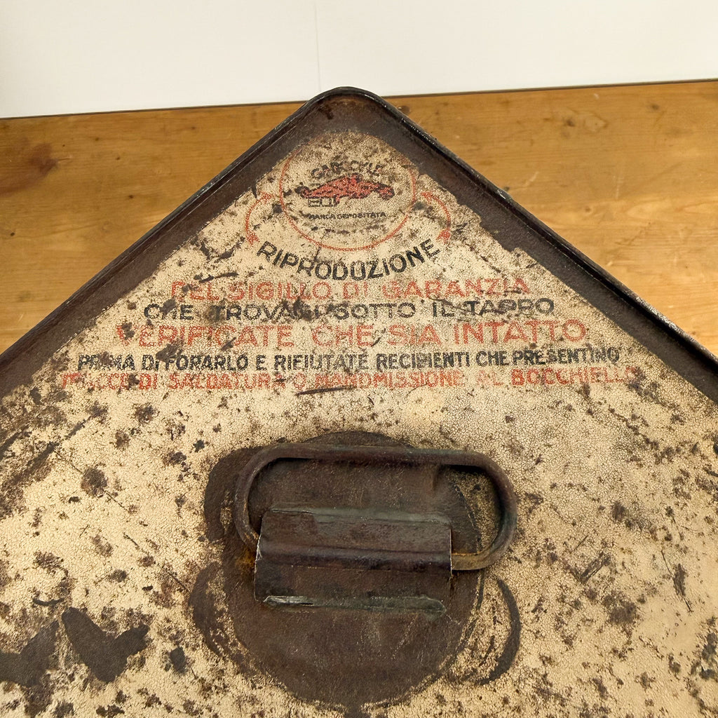 Vintage Italian Gargoyle Mobiloil BB Motor Oil Can