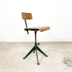 Rare industrial workshop chair by Sormel, inspired by Jean Prouvé.