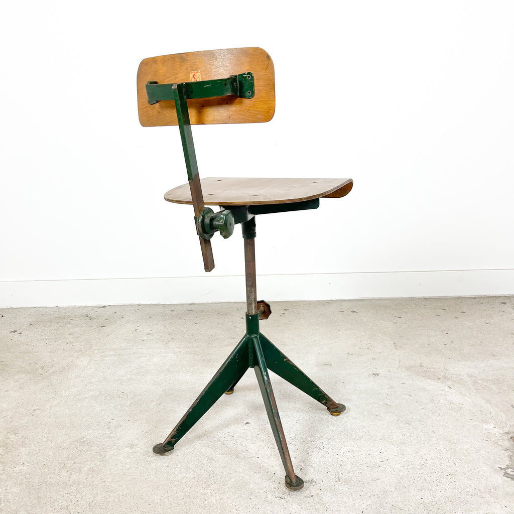 Rare industrial workshop chair by Sormel, inspired by Jean Prouvé.