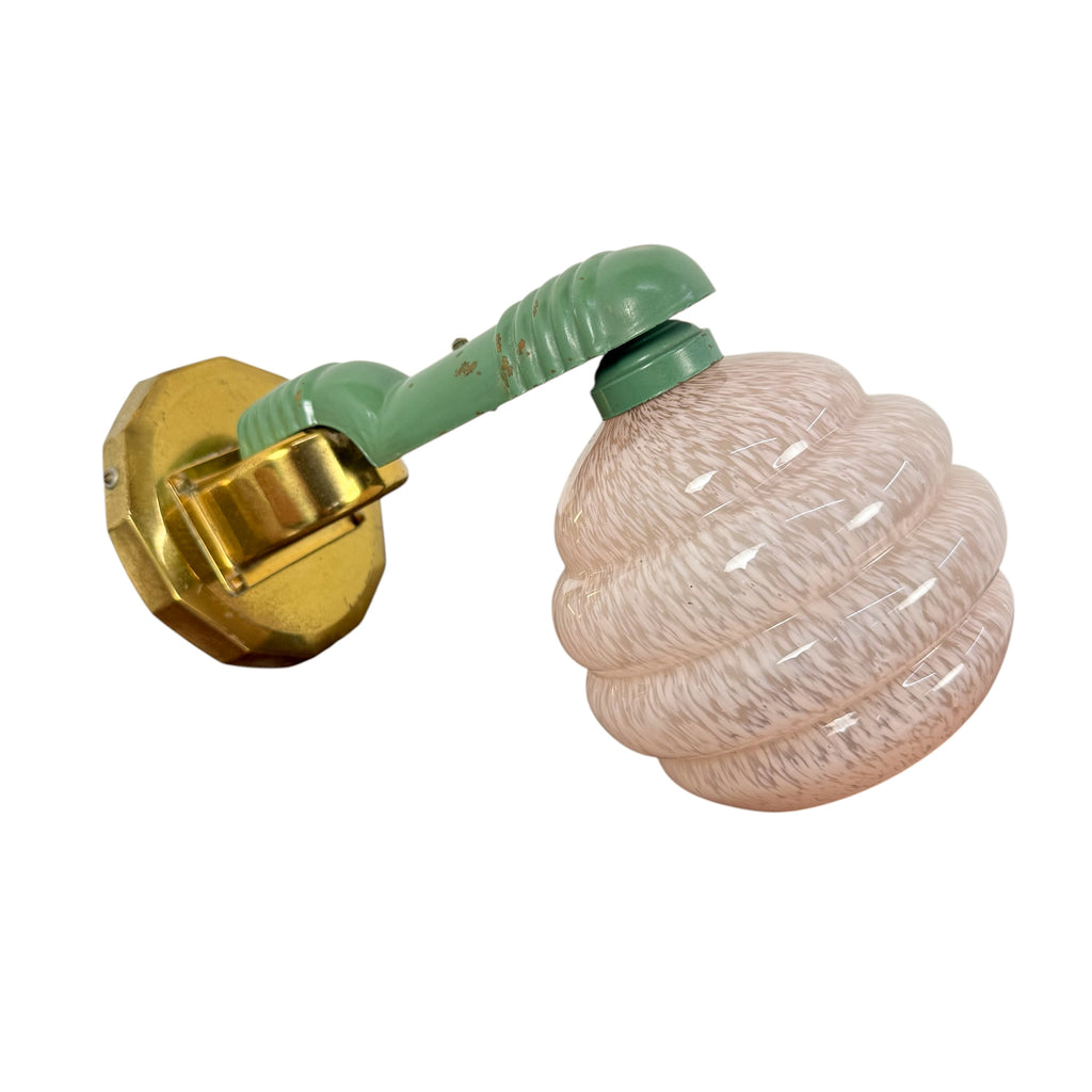 Set van drie Art Deco wandlampen met roze gevlekte glazen kappen