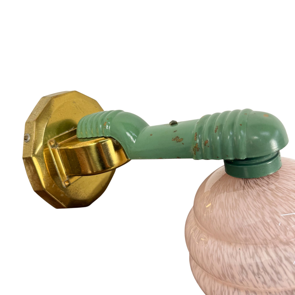 Set van drie Art Deco wandlampen met roze gevlekte glazen kappen