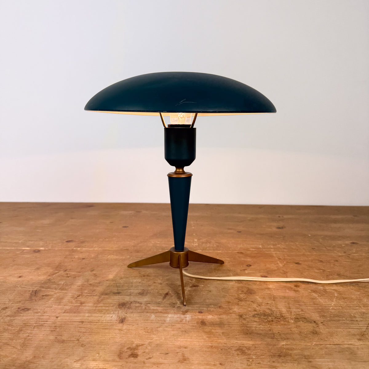 Vintage philips lamp by Louis kalff Model Bijou