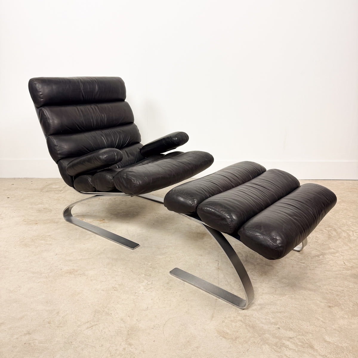 Vintage COR Sinus Lounge Chair with Ottoman – Black Leather, 1970s