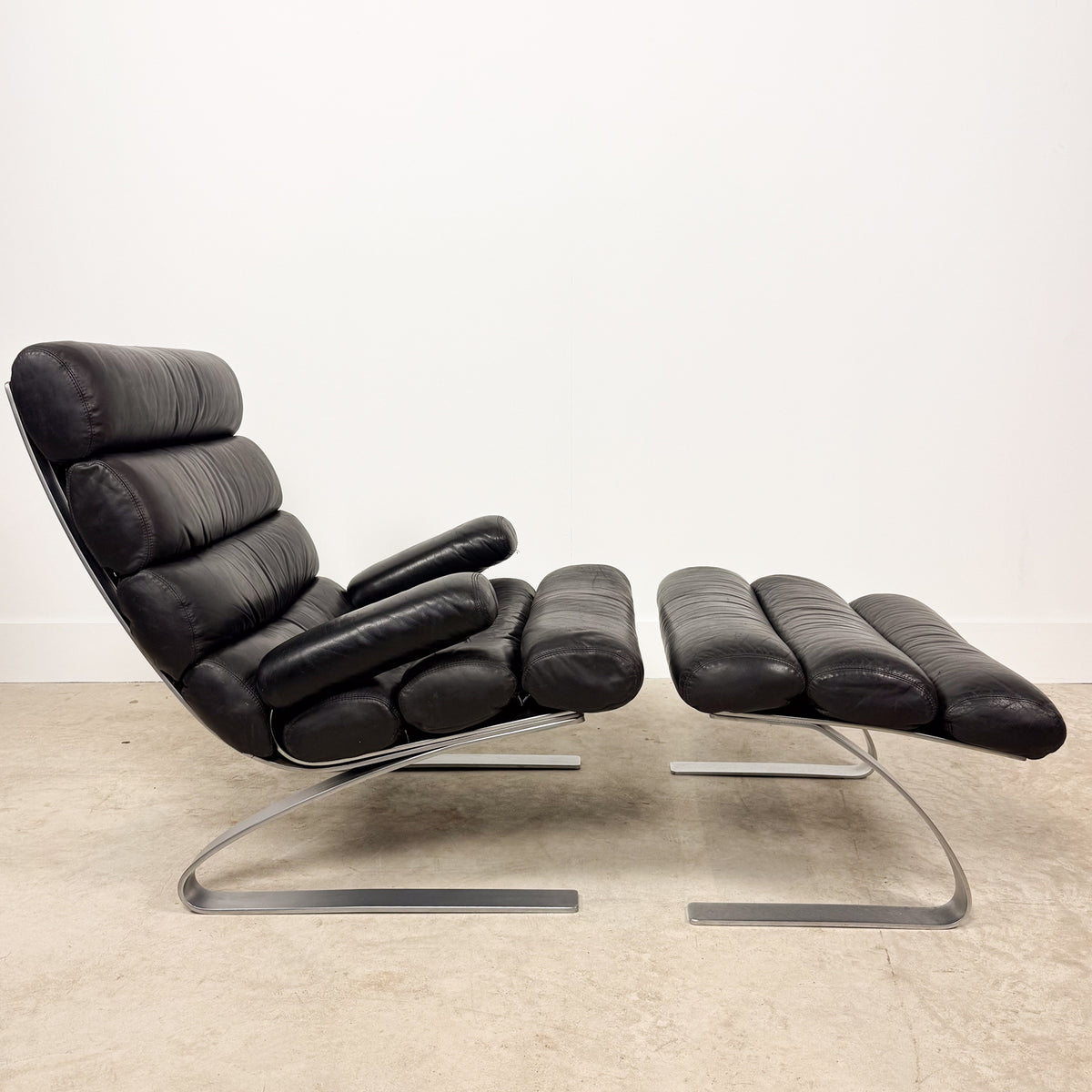 Vintage COR Sinus Lounge Chair with Ottoman – Black Leather, 1970s